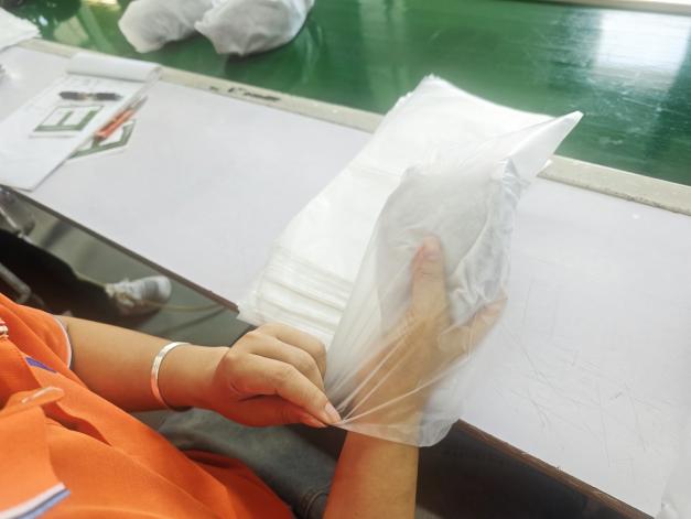In Goggles packaging In Goggles packaging